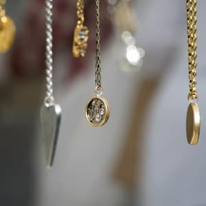 طلای کم‌اجرت